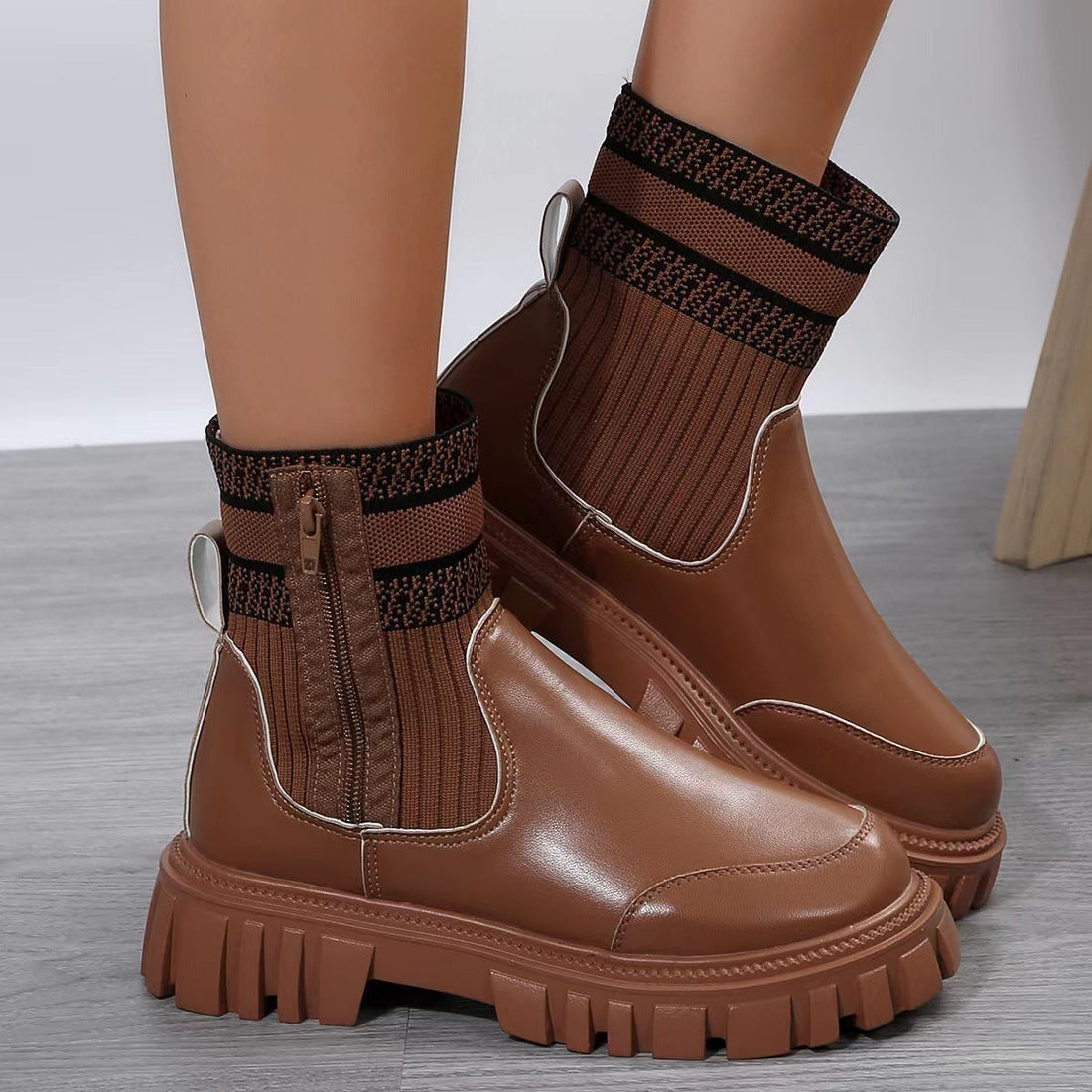 Fashion Mid-tube Boots With Zipper