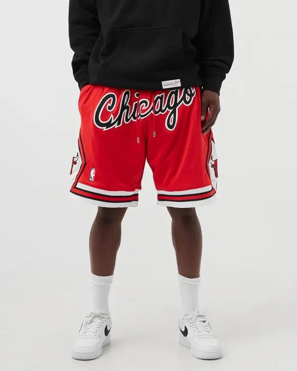 CHICAGO BULLS SHORTS