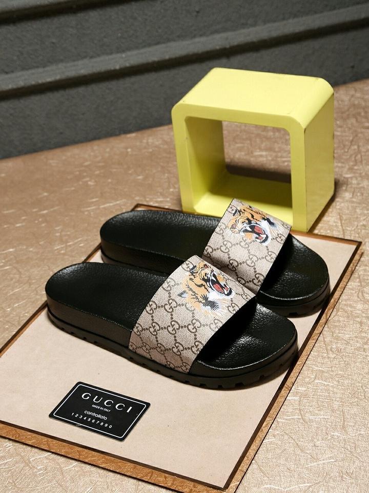 GUCCI - PANTOUFLES HOMME